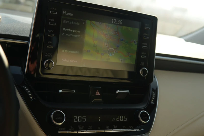 Toyota Corolla, снимка 7 - Автомобили и джипове - 52879060