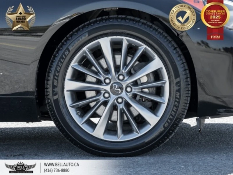 Infiniti Q50 * Essential Tech | AWD | 360CAM | SUNROOF | B.SPOT, снимка 6 - Автомобили и джипове - 52924411