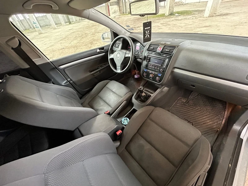 VW Golf 5 1.9TDI BKC, снимка 6 - Автомобили и джипове - 53180876