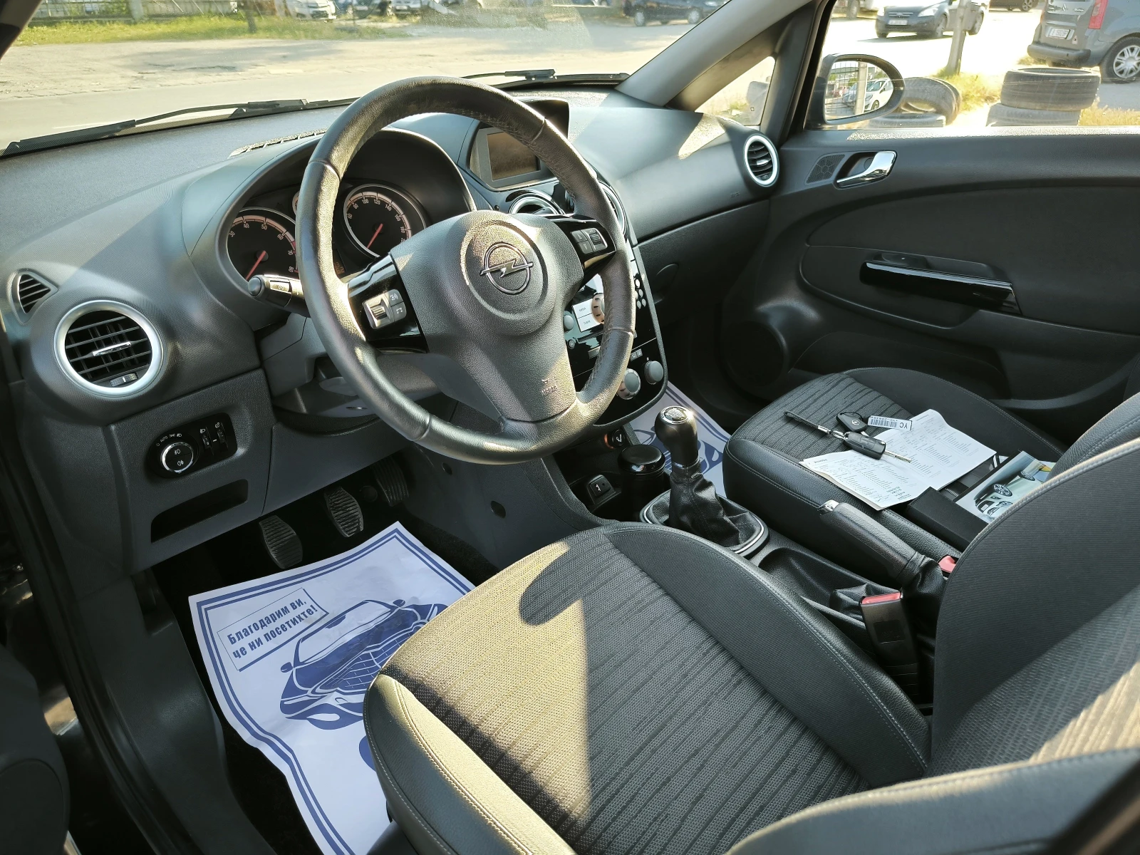 Opel Corsa 1.4i FACELIFT EURO5 - изображение 7
