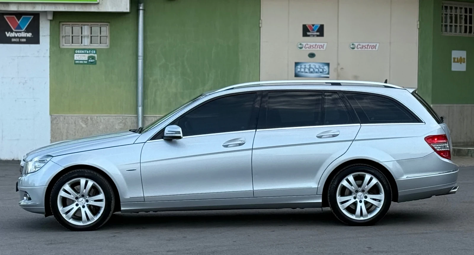 Mercedes-Benz C 350 CDi 224кс * 4-Matic* * Навигация* * Swiss*  - изображение 7