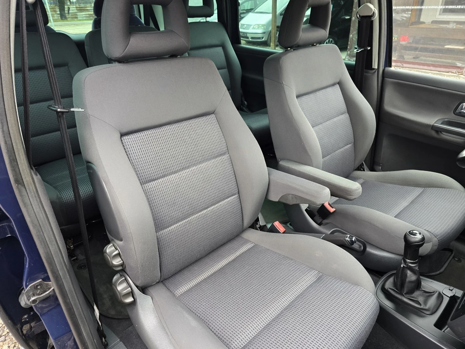 VW Sharan 1.9TDI BUSINESS  - изображение 8