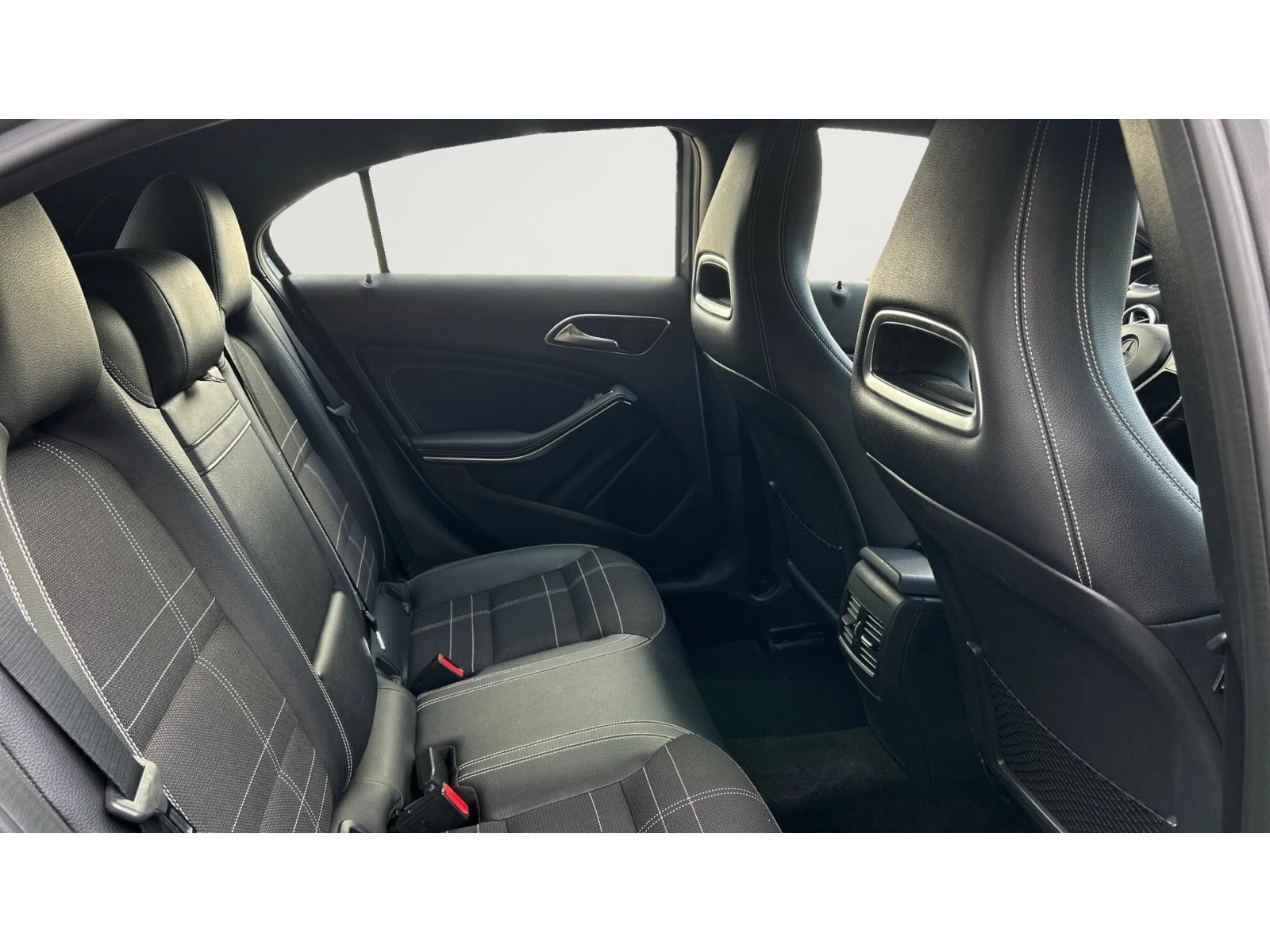 Mercedes-Benz A 200    756 . | Mobile.bg   7