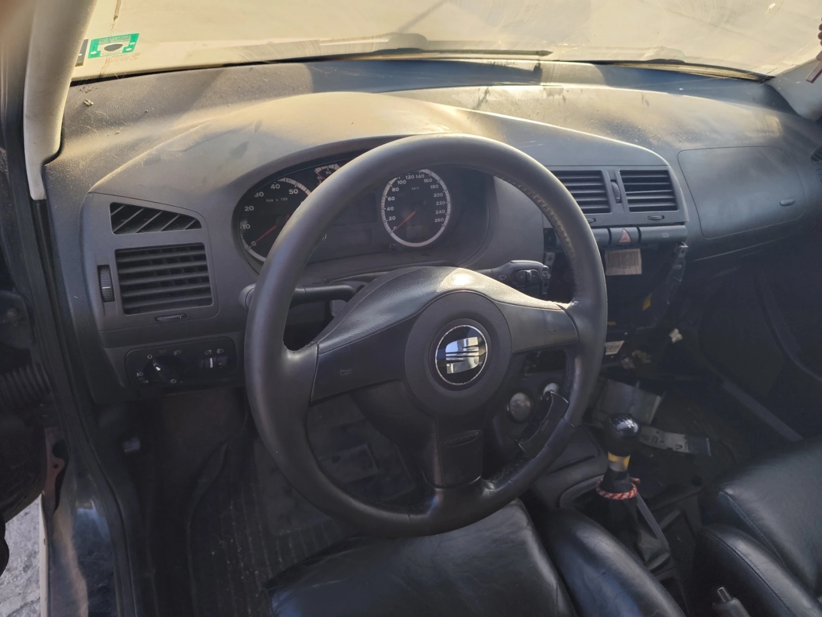 Seat Cordoba 1.8 Турбо - изображение 6