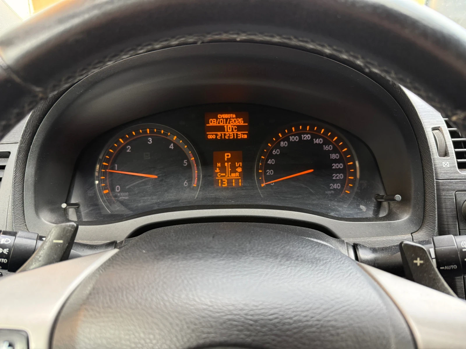 Toyota Avensis 2.2 D-CAT - изображение 7