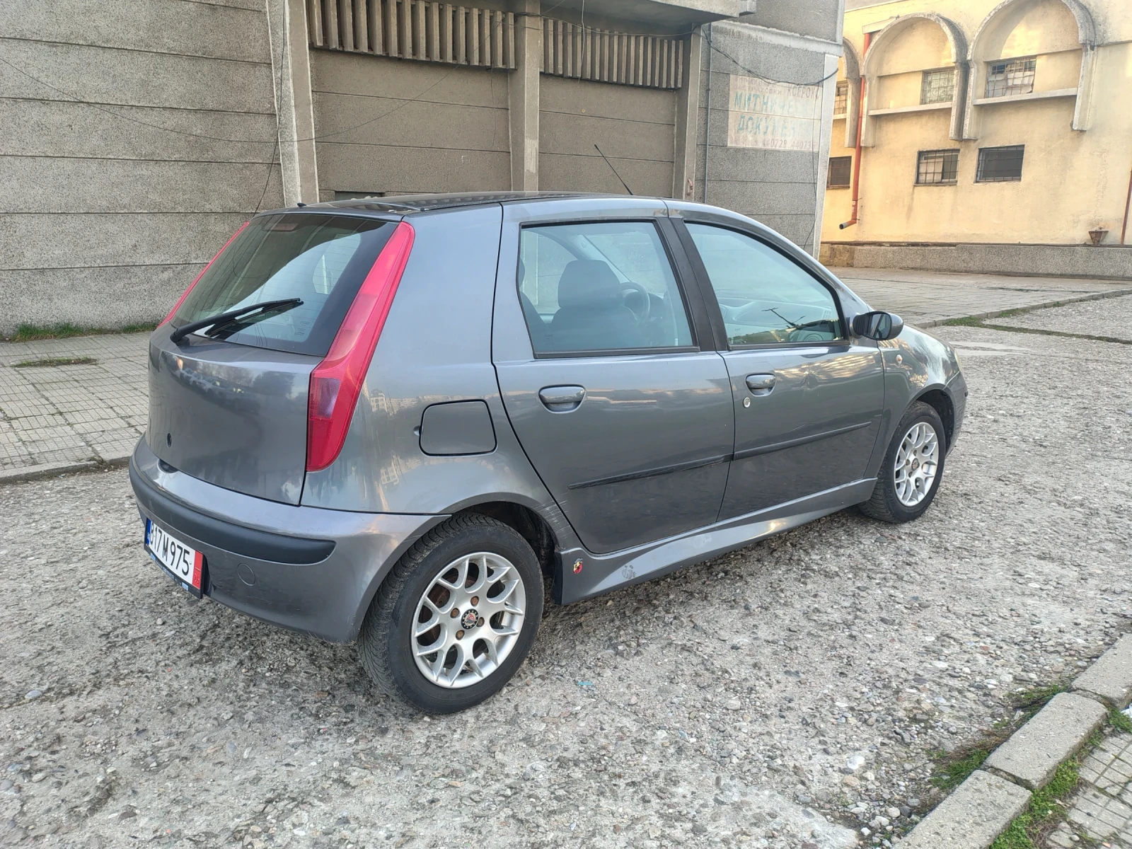 Fiat Punto 1.9 jtd - изображение 6