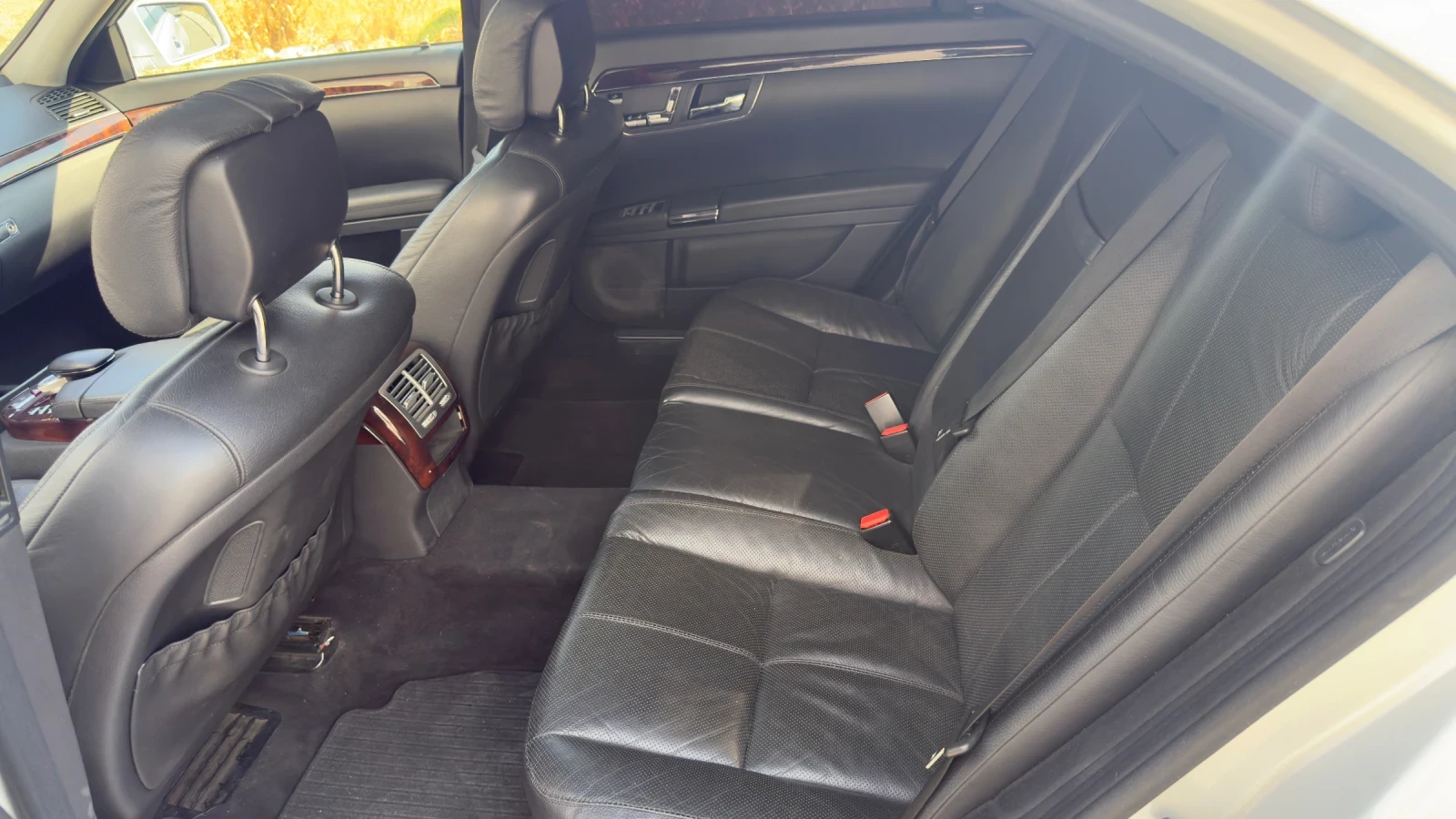 Mercedes-Benz S 320, снимка 9 - Автомобили и джипове - 53880546