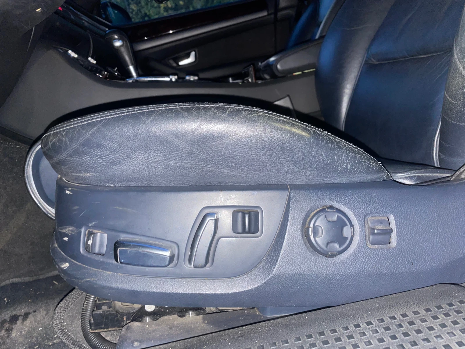 Audi A8, снимка 12 - Автомобили и джипове - 54061267