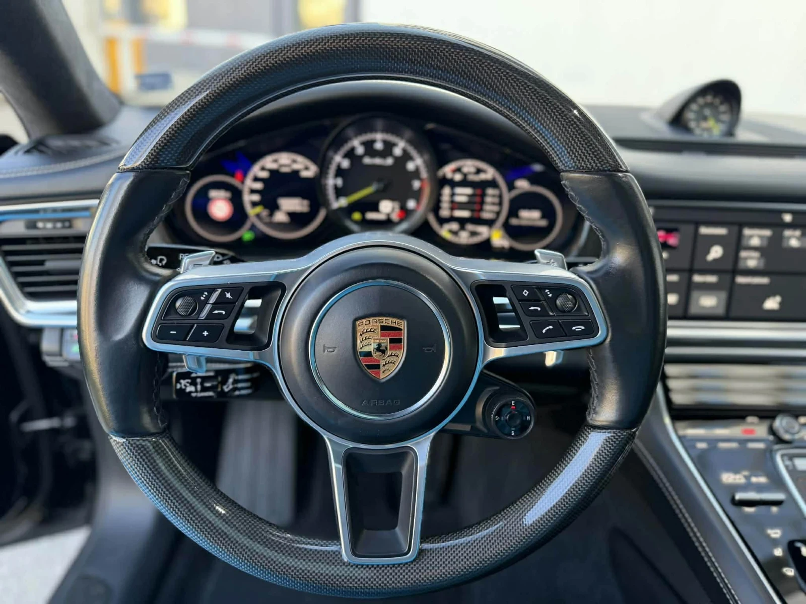 Porsche Panamera TURBO S / E-HYBRID / ГАРАНЦИЯ, снимка 13 - Автомобили и джипове - 54119993