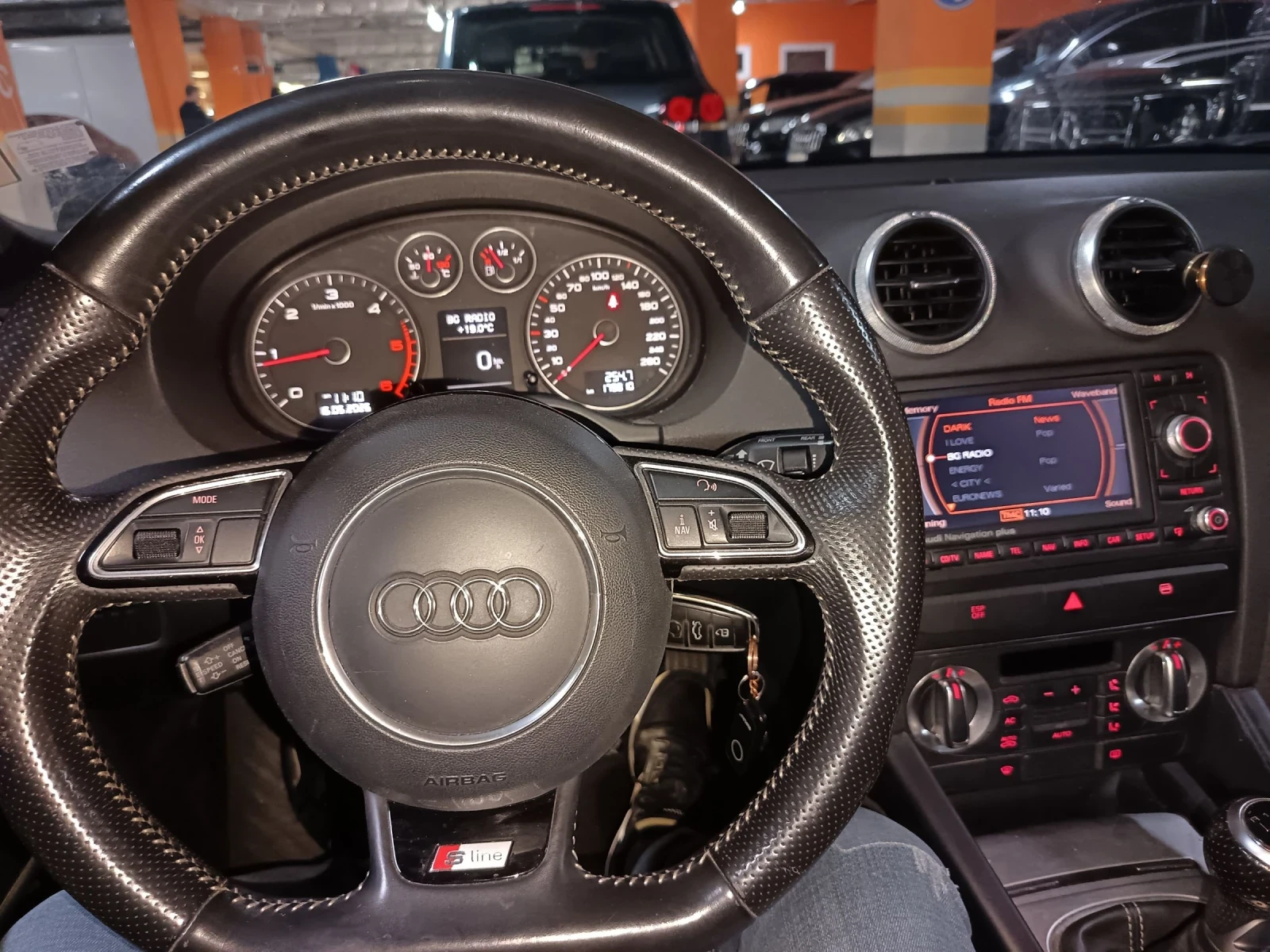 Audi A3 AUDI A3 S Line Panorama 170hp Bosse, снимка 4 - Автомобили и джипове - 54327296