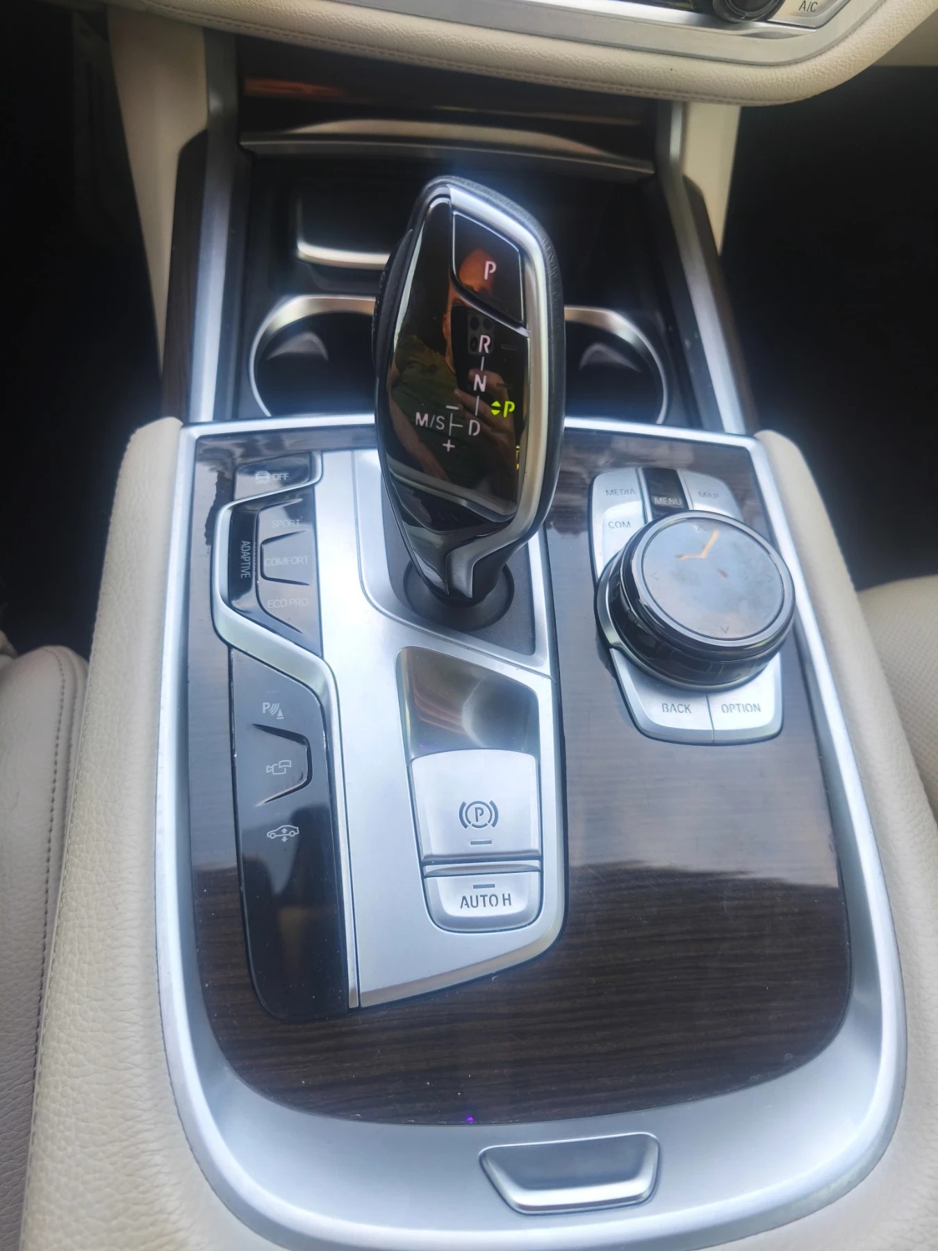 BMW 740 3.0 B58, снимка 13 - Автомобили и джипове - 54671074