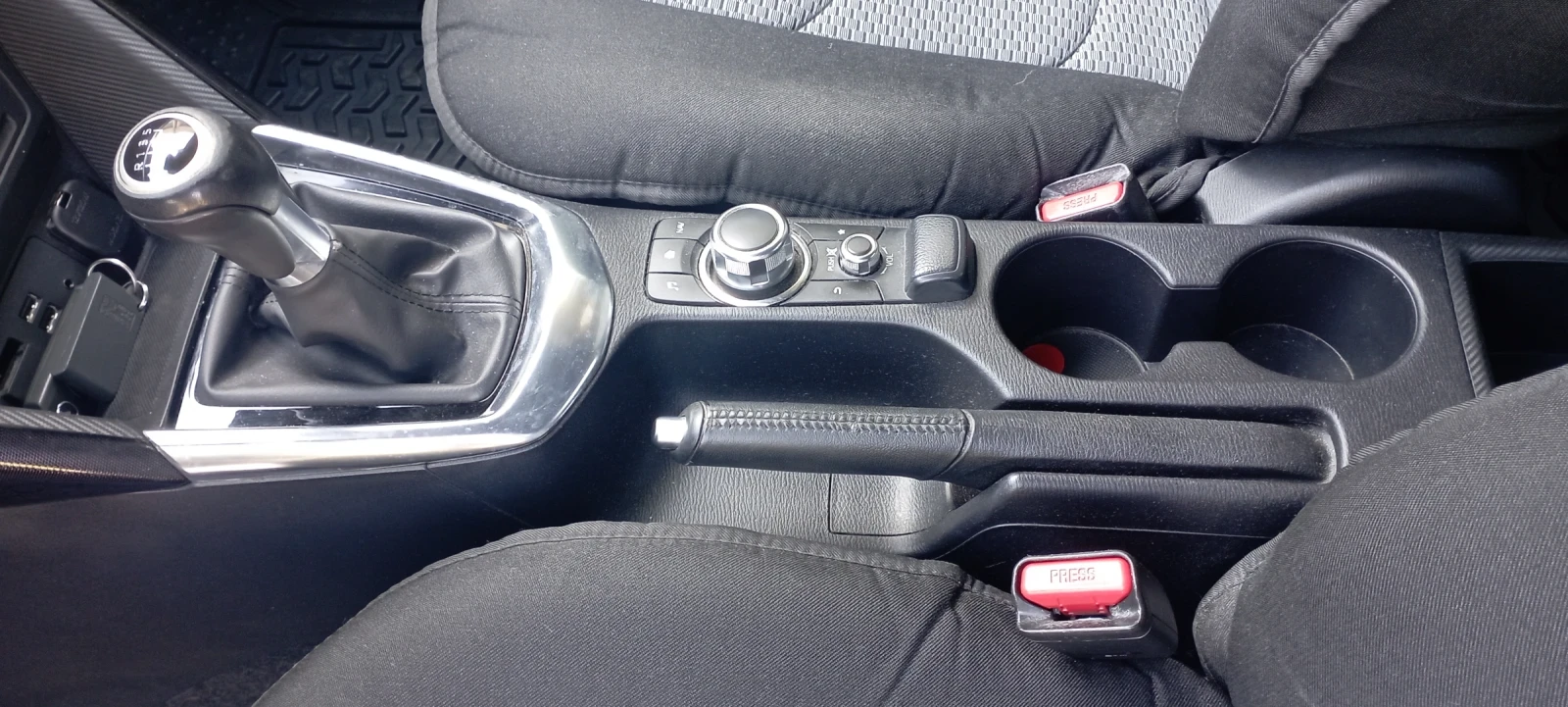 Mazda 2 | Mobile.bg � ����������� 2