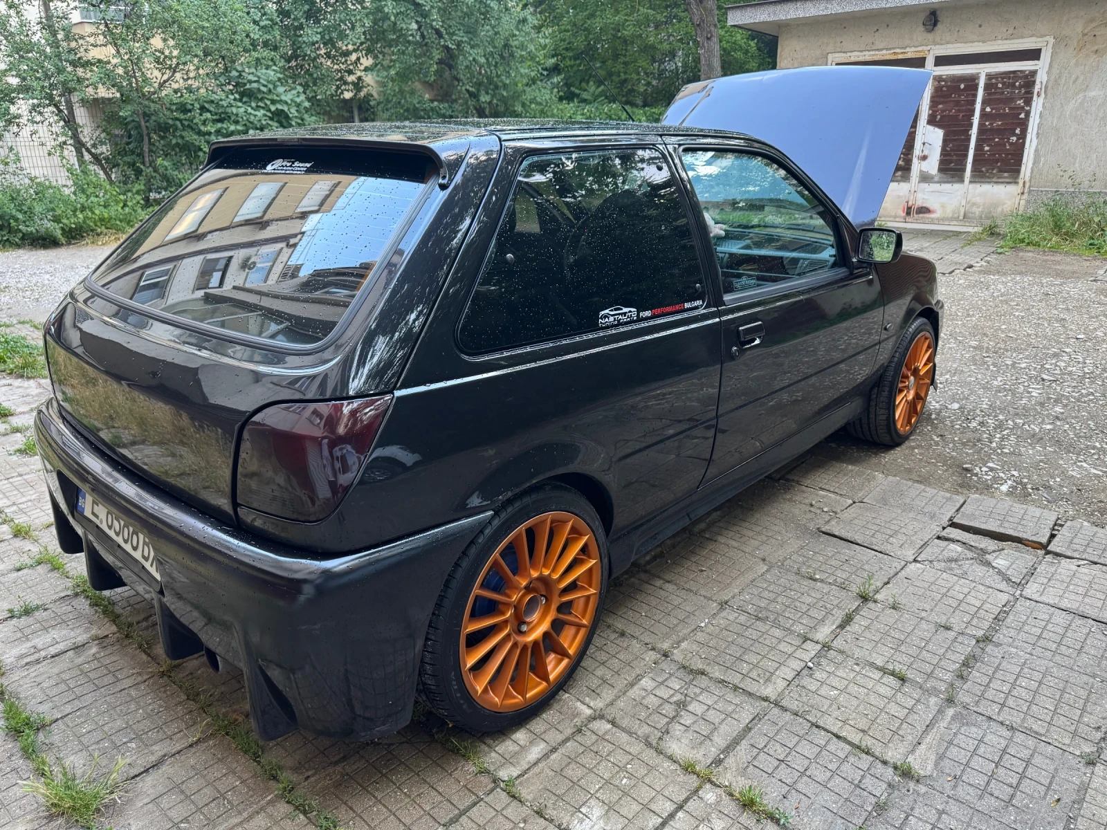 Ford Fiesta 1.8, снимка 6 - Автомобили и джипове - 55015356