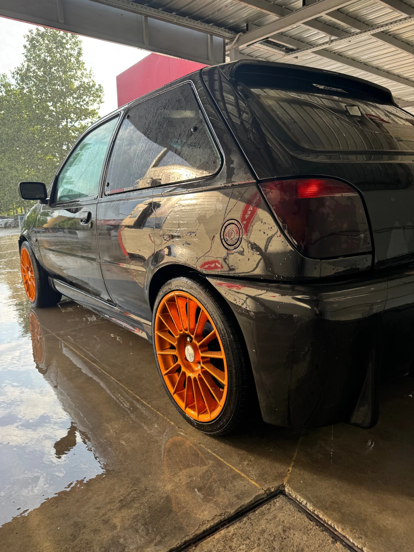 Ford Fiesta 1.8, снимка 11 - Автомобили и джипове - 55015356