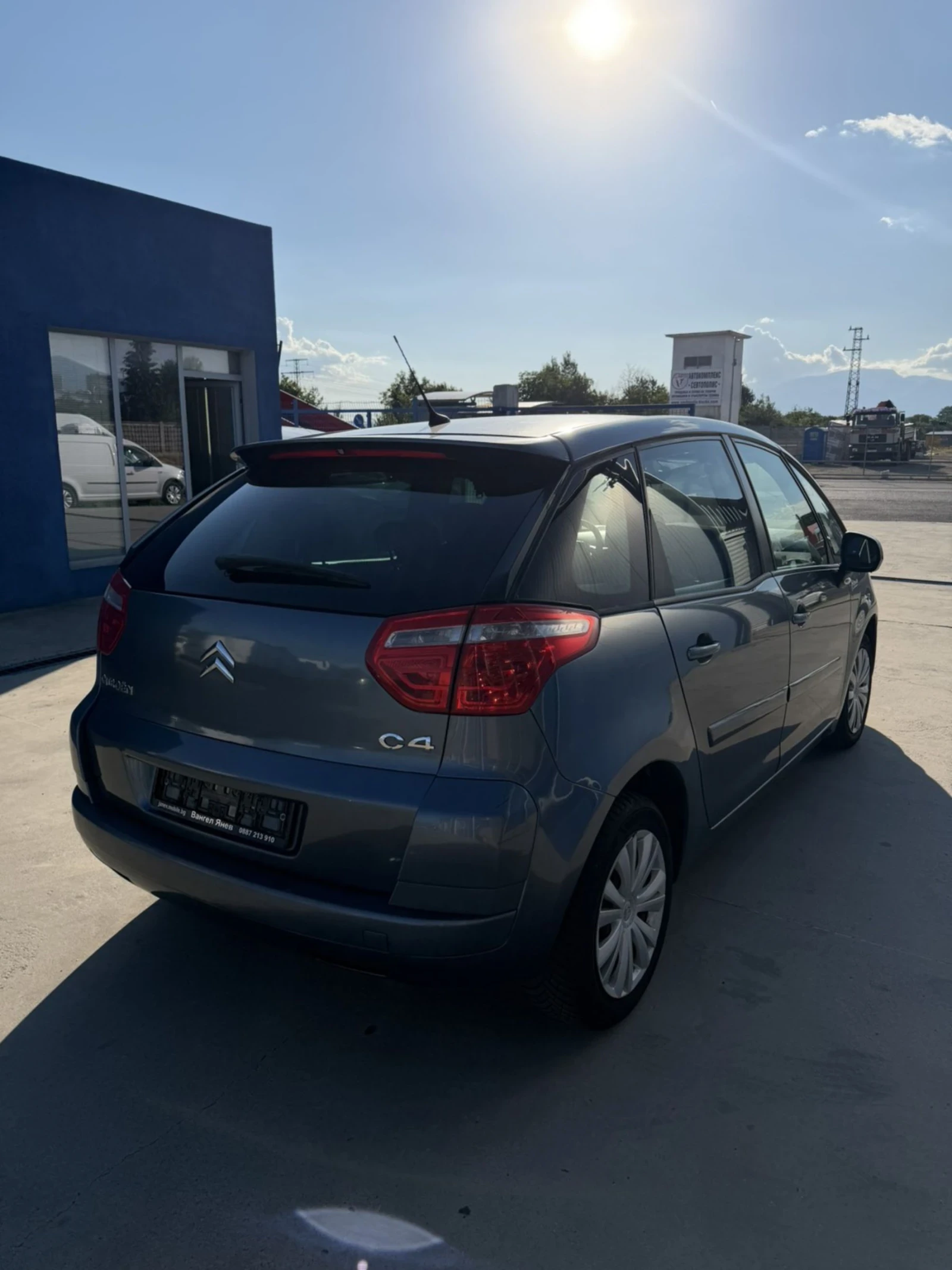 Citroen C4 Picasso 1.6hdi, снимка 4 - Автомобили и джипове - 55169417
