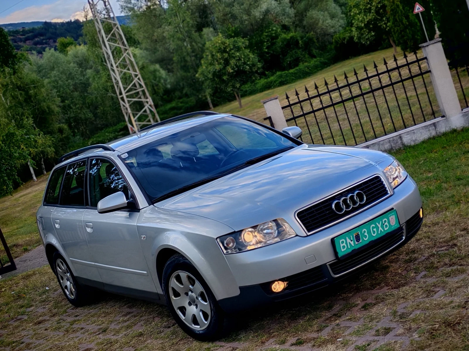Audi A4 1.9TDI(131)* AVANT* КЛИМАТРОНИК* НОВ ВНОС* 