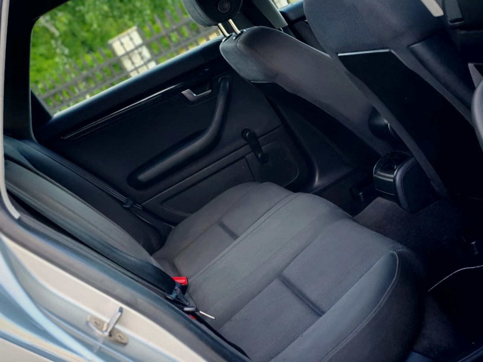 Audi A4 1.9TDI(131)* AVANT* КЛИМАТРОНИК* НОВ ВНОС* , снимка 14 - Автомобили и джипове - 55268643
