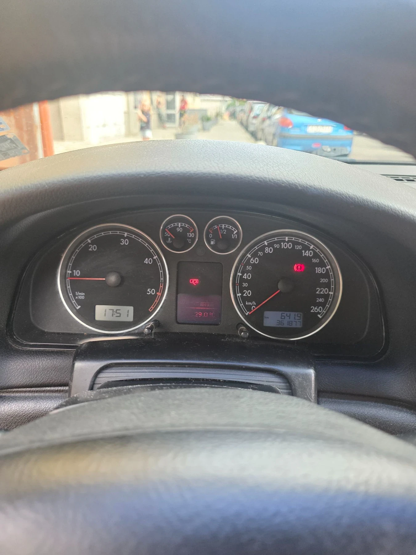 VW Passat, снимка 8 - Автомобили и джипове - 55468652