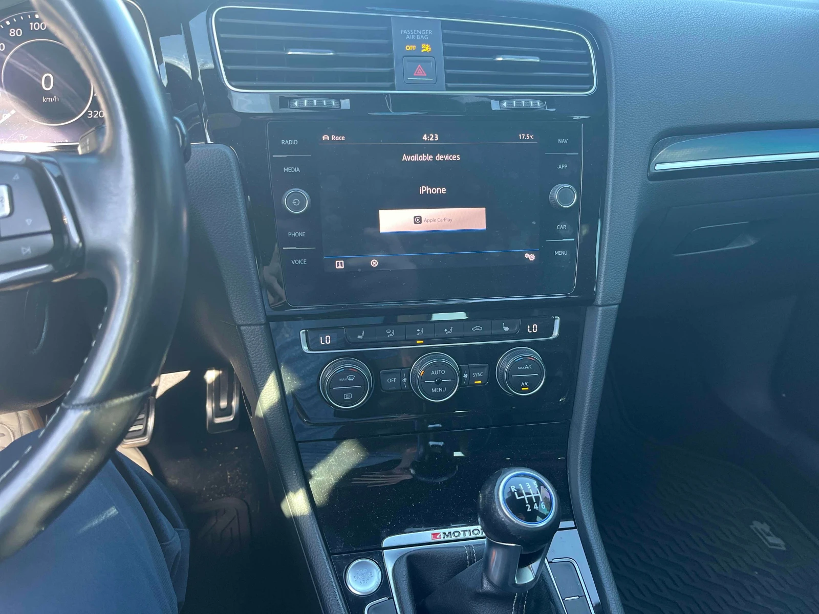 VW Golf R 4Motion* Подгрев* Digital* Камера* , снимка 8 - Автомобили и джипове - 56210937
