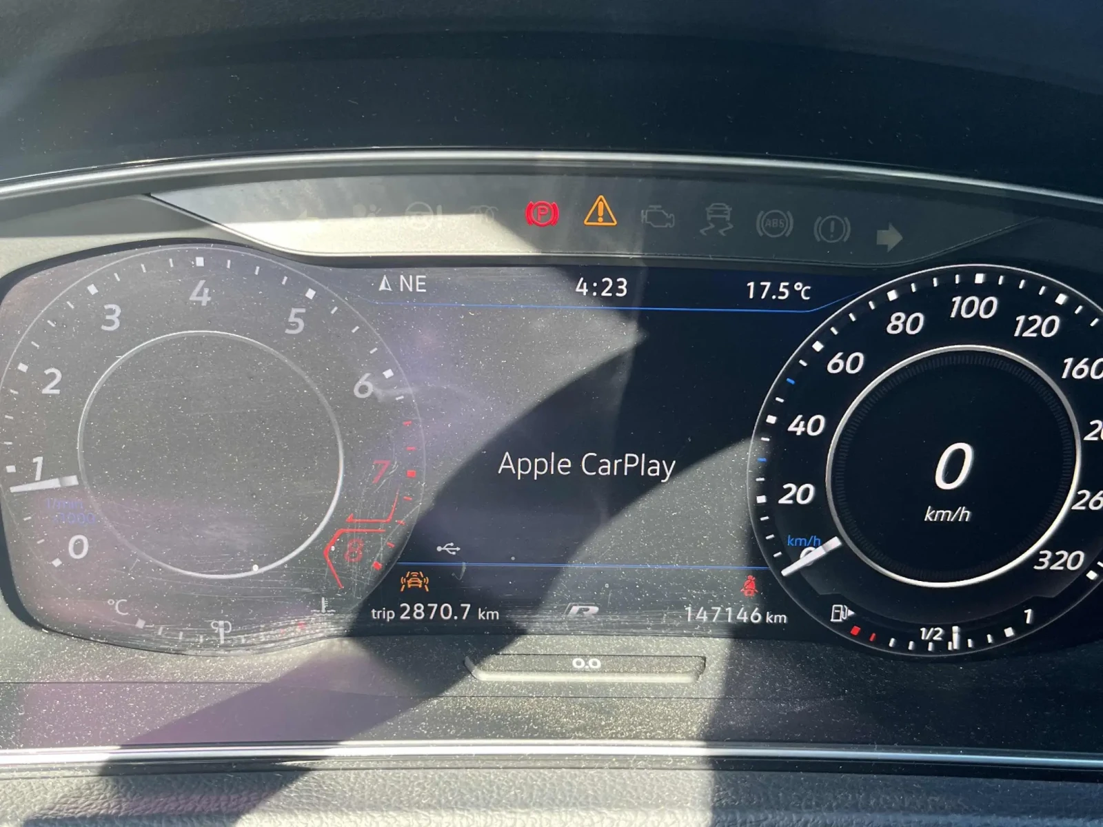 VW Golf R 4Motion* Подгрев* Digital* Камера* , снимка 9 - Автомобили и джипове - 56210937