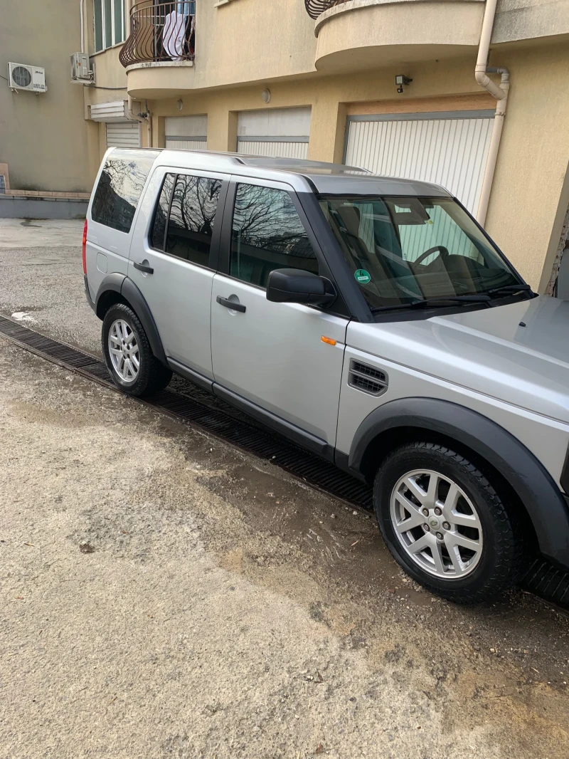 Land Rover Discovery, снимка 2 - Автомобили и джипове - 48404996