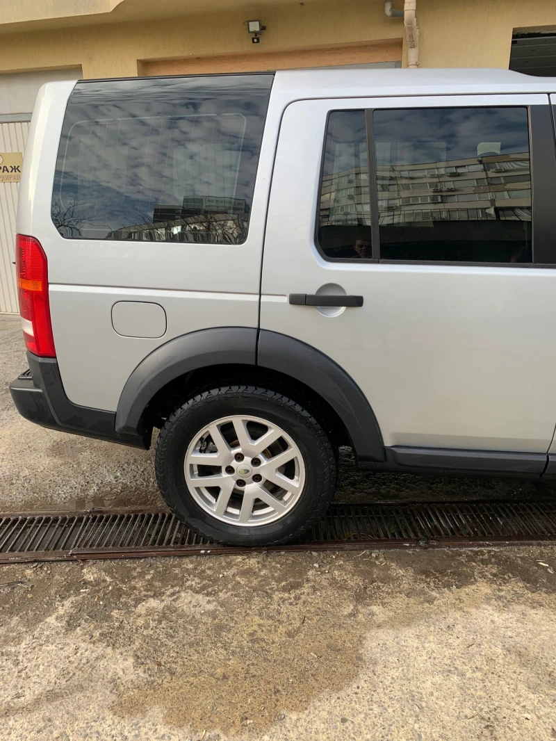 Land Rover Discovery, снимка 16 - Автомобили и джипове - 48404996