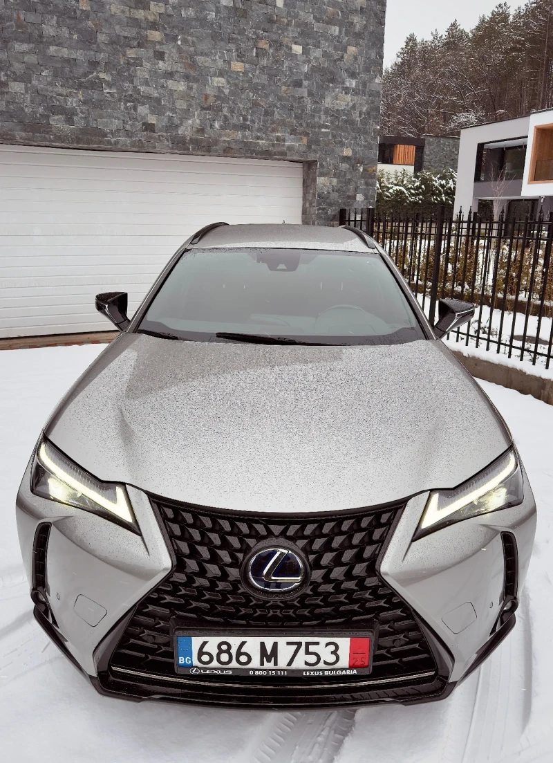 Lexus UX 250h 10г ГАРАНЦИЯ / Hybrid /БЕЗ ИНТЕРВЕНЦИИ/ ЕВРОПЕЙСКА, снимка 2 - Автомобили и джипове - 48915666