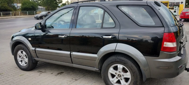 Kia Sorento, снимка 12 - Автомобили и джипове - 51443089