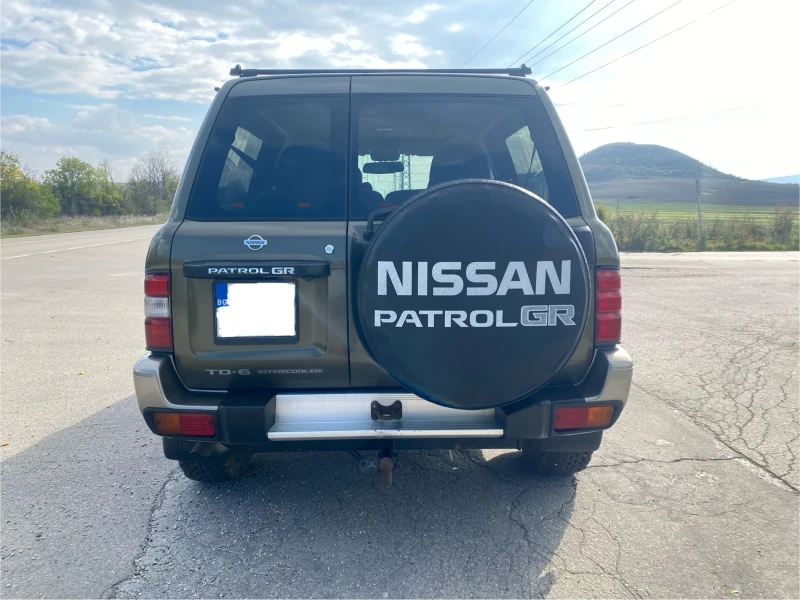 Nissan Patrol, снимка 7 - Автомобили и джипове - 52107418