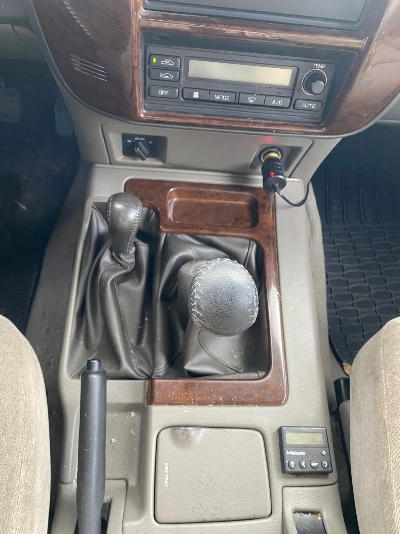 Nissan Patrol, снимка 14 - Автомобили и джипове - 52107418