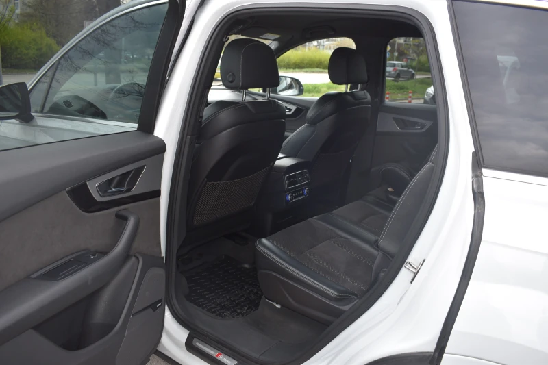 Audi Q7 3.0TDI S-LINE* MATRIX* DIGITAL* ЗАВИВАЩ ЗАДЕН МОСТ, снимка 14 - Автомобили и джипове - 52555573