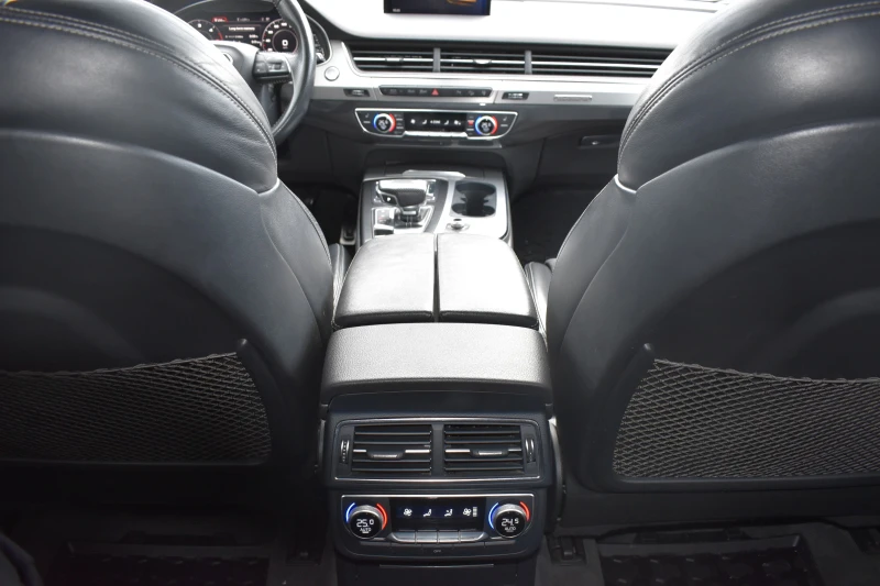 Audi Q7 3.0TDI S-LINE* MATRIX* DIGITAL* ЗАВИВАЩ ЗАДЕН МОСТ, снимка 13 - Автомобили и джипове - 52555573