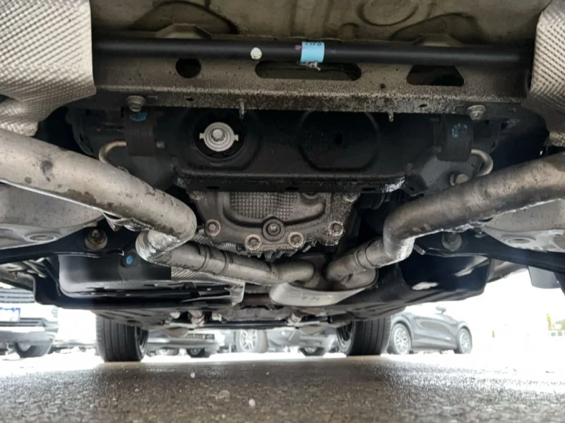 Ford Explorer * ST * CARFAX * БЕЗ ПЪРВОНАЧАЛНА ВНОСКА, снимка 13 - Автомобили и джипове - 52852387