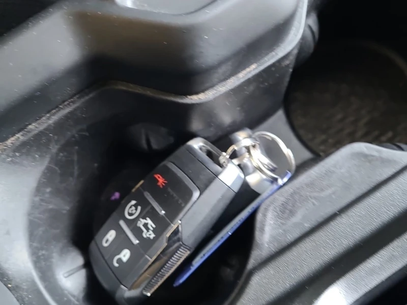 Dodge RAM 2500 * LIMITED CREW CAB STD BED * CARFAX * БЕЗ ПЪРВОНАЧ, снимка 8 - Автомобили и джипове - 53073672