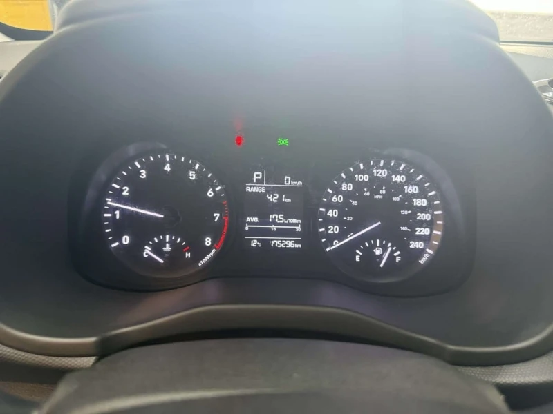 Hyundai Kona 2.0L Essential , снимка 12 - Автомобили и джипове - 53355613