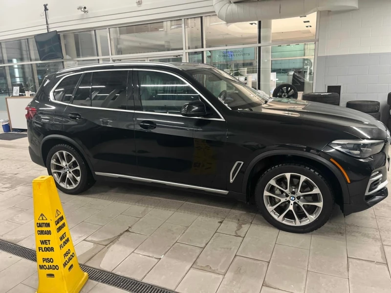 BMW X5 xDrive40i| CARFAX * PANO* HEATED SEATS* MEMORY, снимка 3 - Автомобили и джипове - 53434629