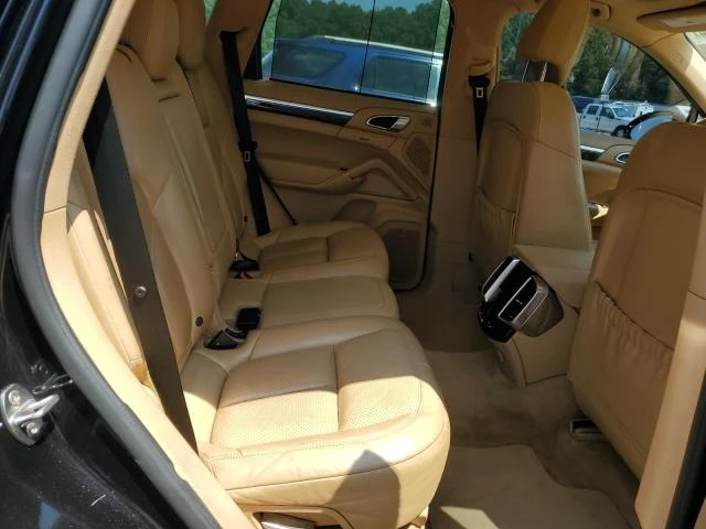 Porsche Cayenne, снимка 12 - Автомобили и джипове - 48136139