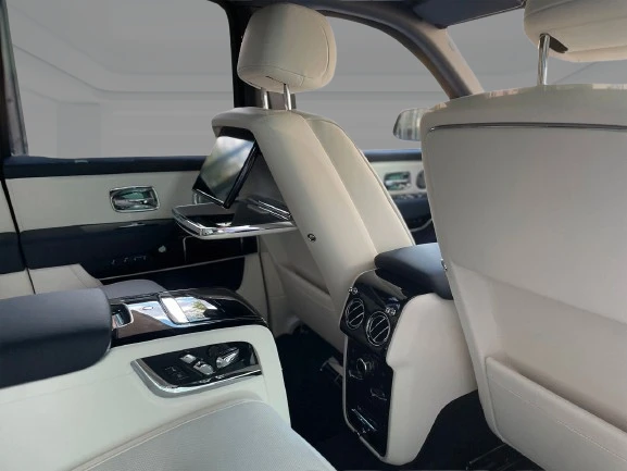 Rolls-Royce Cullinan Black Badge = NEW =  | Mobile.bg   15