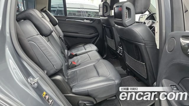 Mercedes-Benz GLS 350, снимка 12 - Автомобили и джипове - 56089255