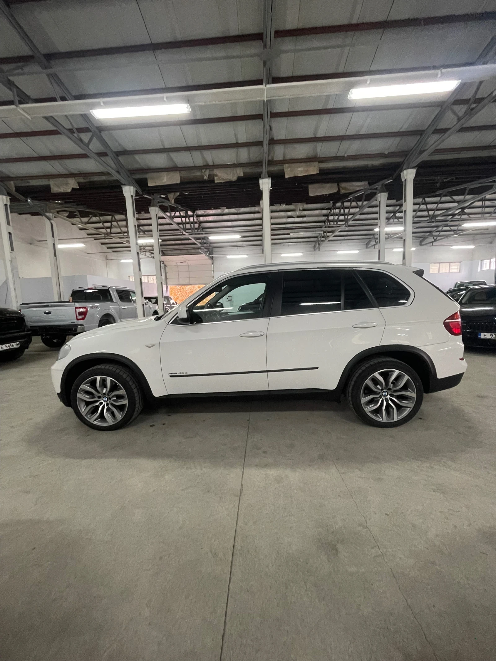 BMW X5 4.0D/Mpak/ панорама/ вакум/камера/подгрев/ФУЛЛ!!! - изображение 7