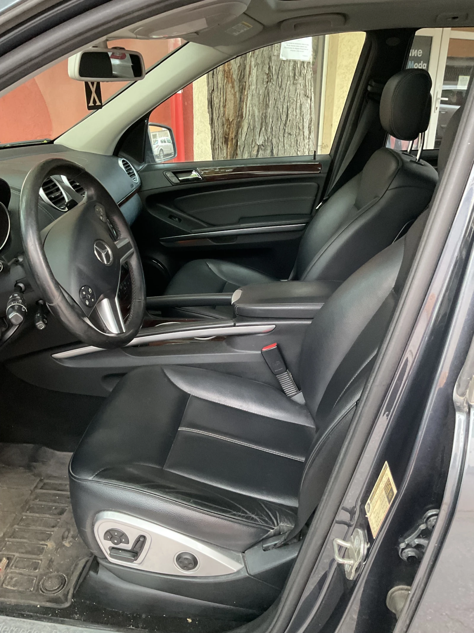 Mercedes-Benz GL 350  - изображение 6
