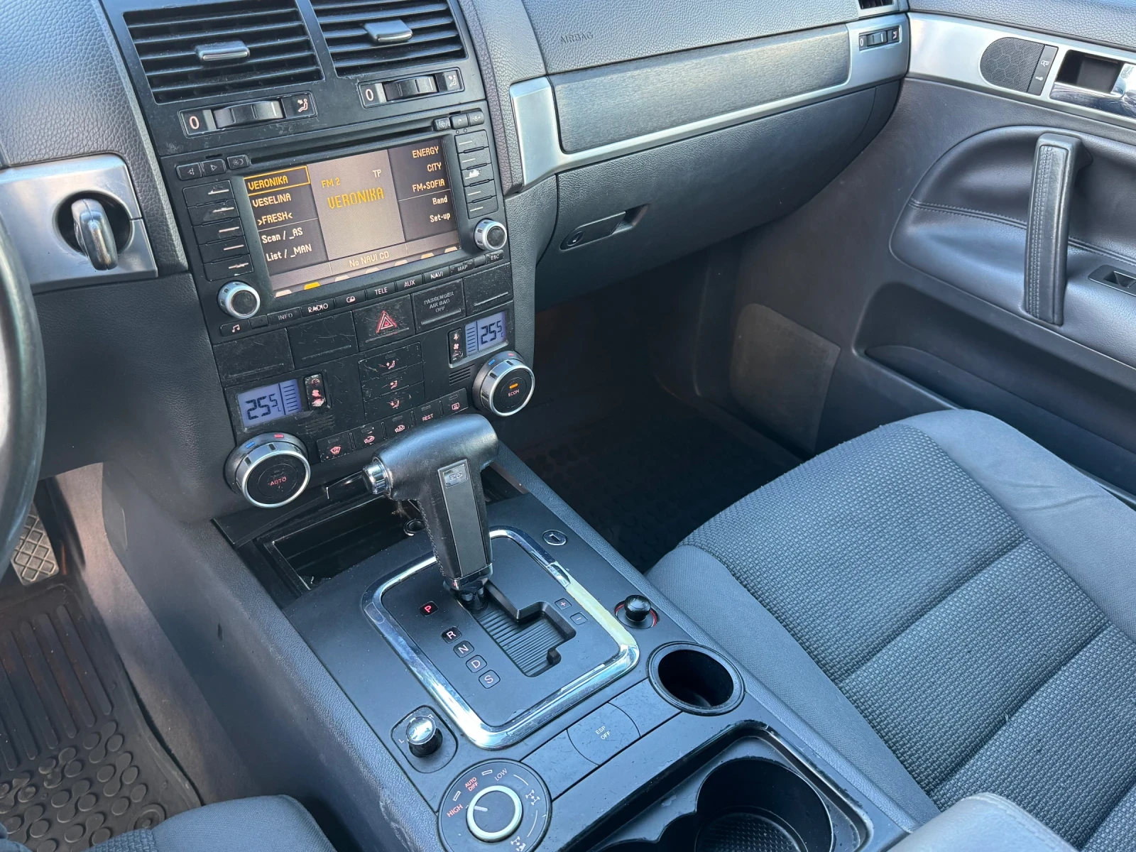 VW Touareg  - изображение 7