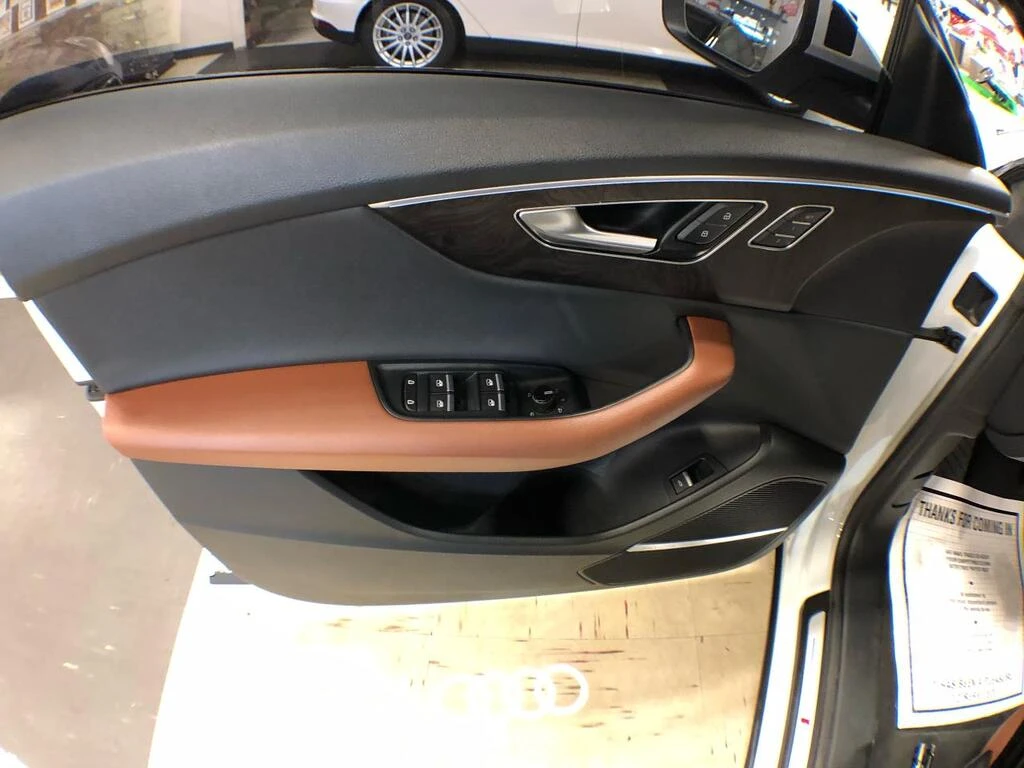 Audi Q8 TECHNIK S-LINE PANO* 360* B&O* MATRIX* *  | Mobile.bg   16