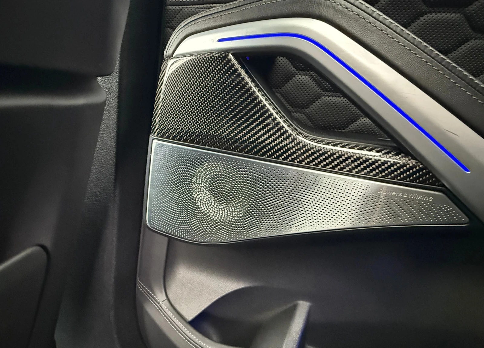 BMW X6 M Competition xDrive - изображение 9