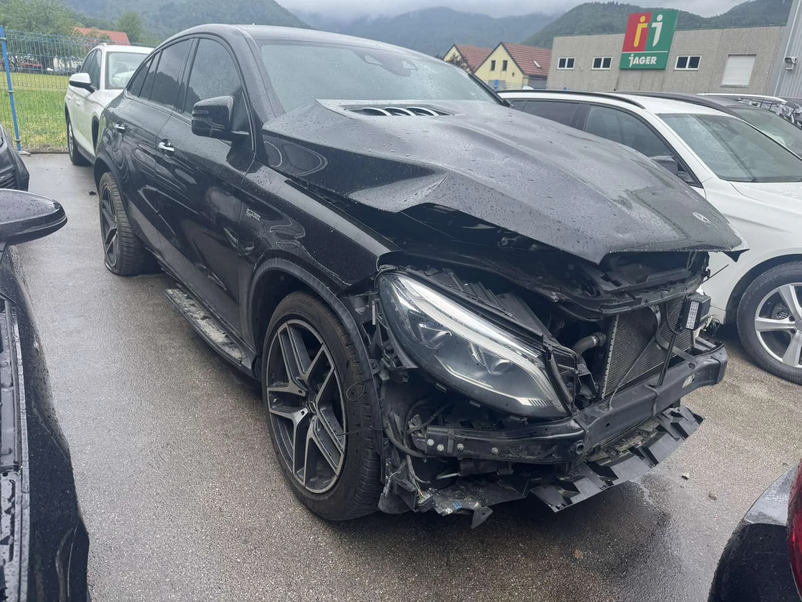 Mercedes-Benz GLE 4.3  AMG COUPE