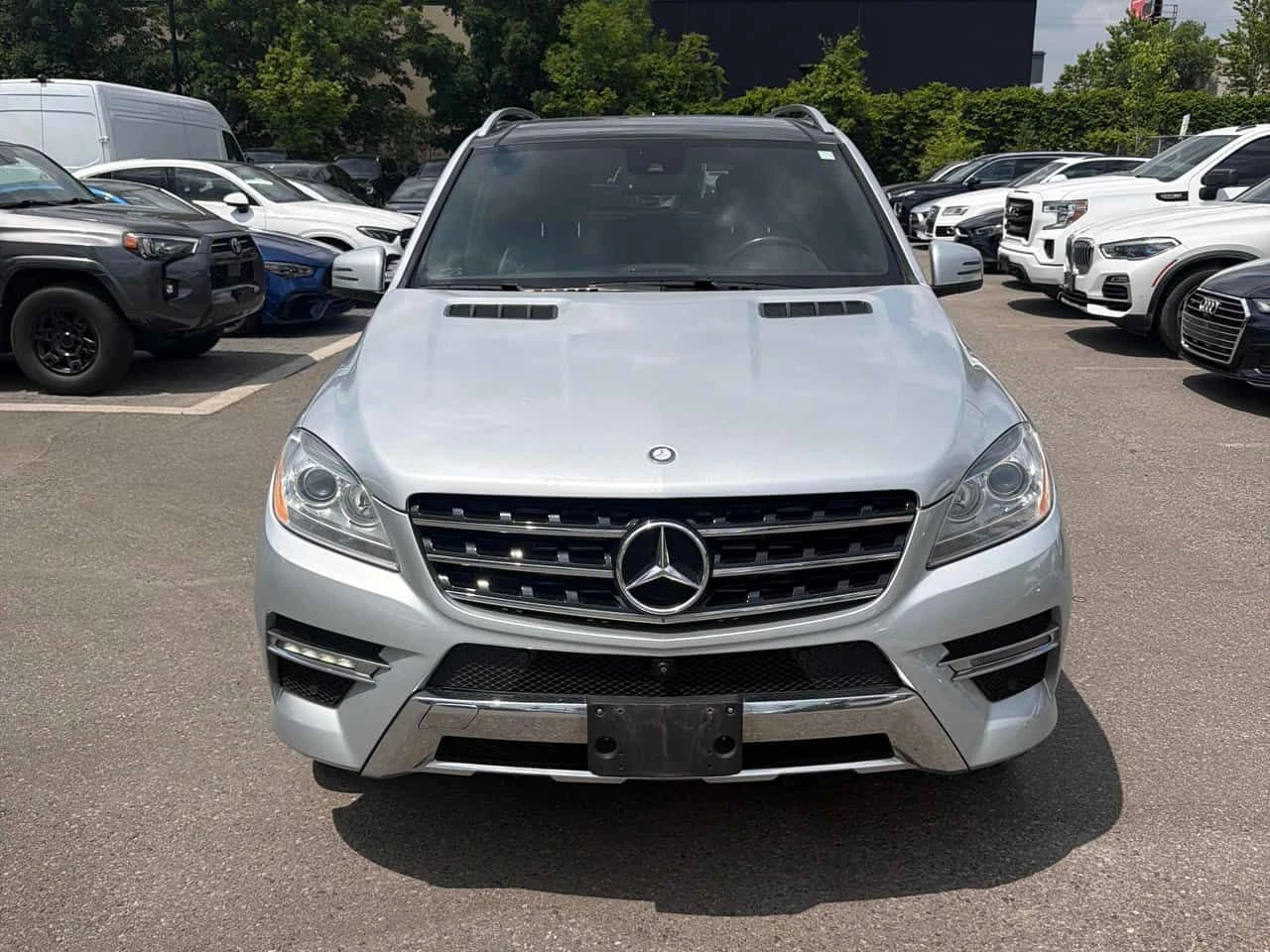 Mercedes-Benz ML 350 BlueTEC/ПОДГРЕВИ/360 КАМЕРИ/ПАНОРАМА/OT MERCEDES, снимка 2 - Автомобили и джипове - 55251738