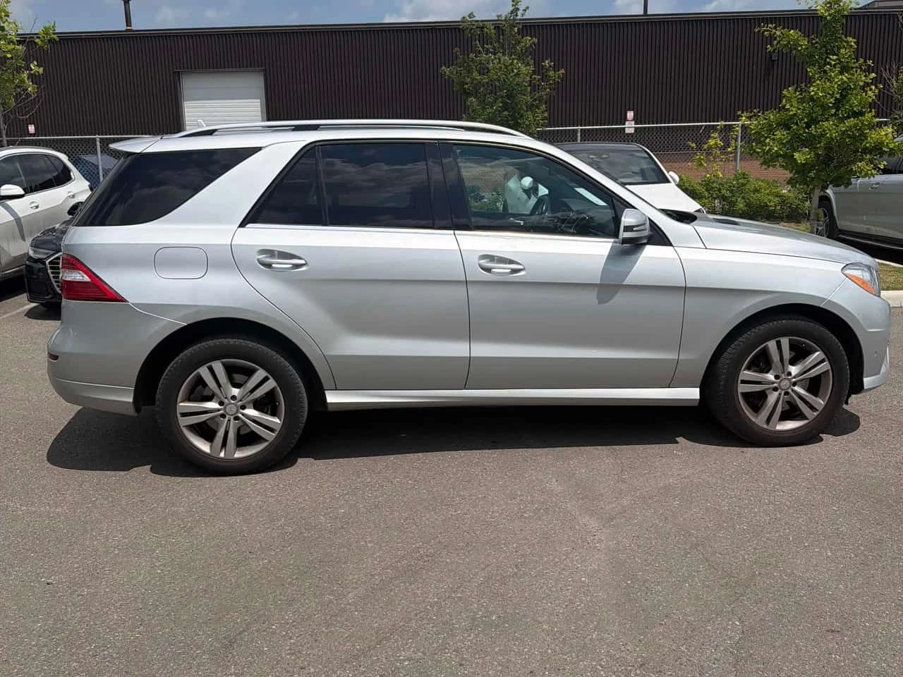 Mercedes-Benz ML 350 BlueTEC/ПОДГРЕВИ/360 КАМЕРИ/ПАНОРАМА/OT MERCEDES, снимка 4 - Автомобили и джипове - 55251738