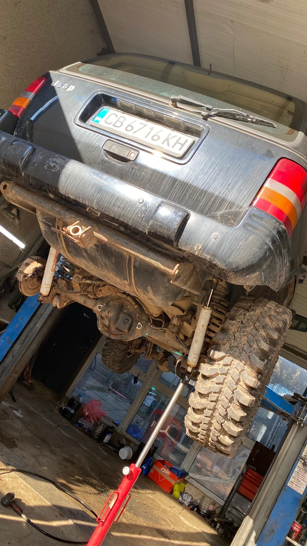 Jeep Grand cherokee, снимка 9 - Автомобили и джипове - 55286821