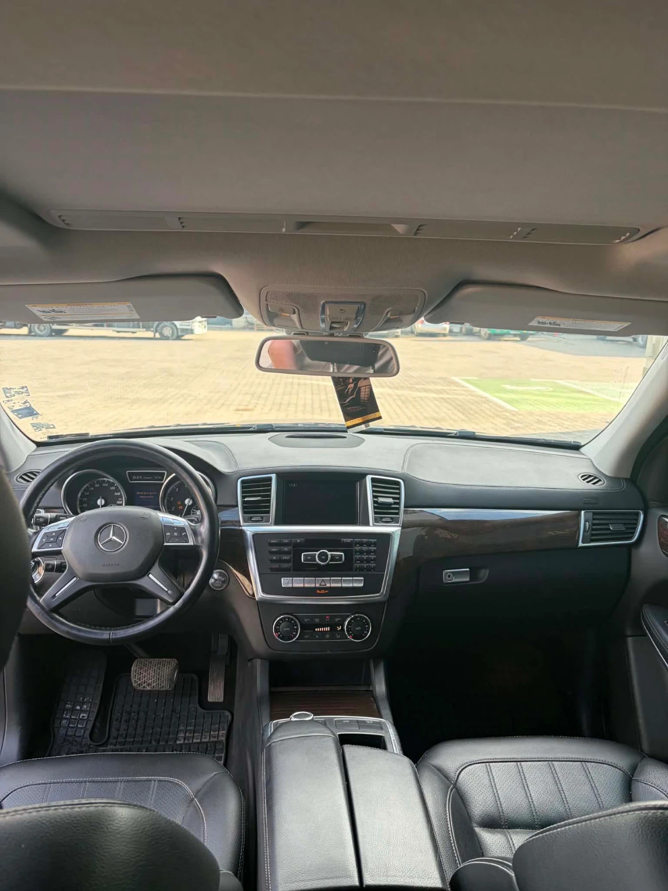 Mercedes-Benz GL 550, снимка 6 - Автомобили и джипове - 55396384