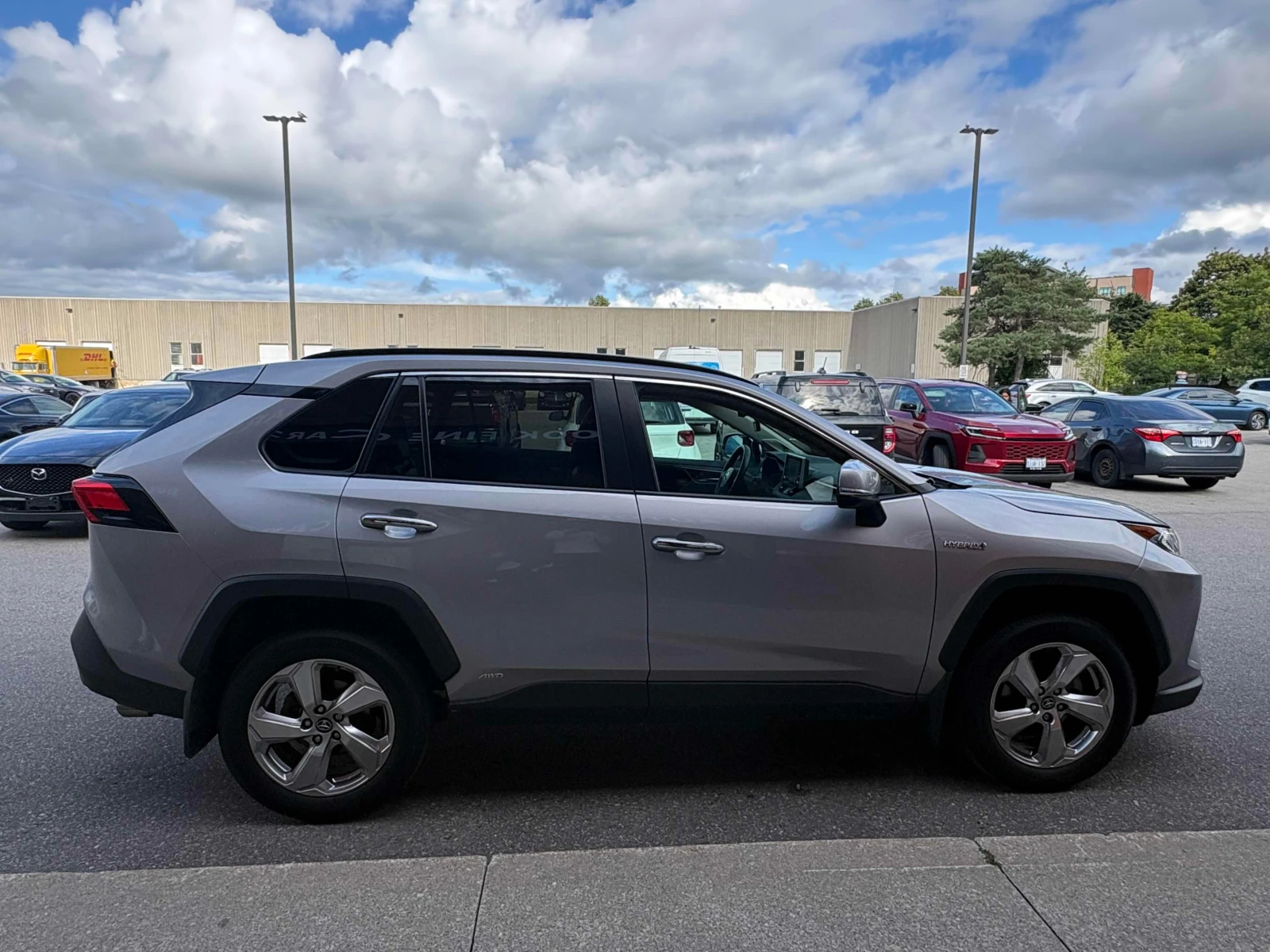Toyota Rav4 * Hybrid Limited * АВТОКРЕДИТ БЕЗ ПЪРВОНАЧАЛНА * , снимка 14 - Автомобили и джипове - 55830967